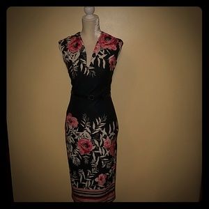 New York & Company Stretch floral dress